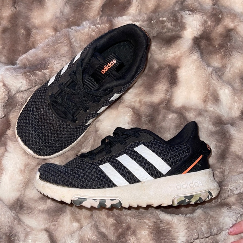 Toddler boy Sz 8.5 Adidas Sneakers
